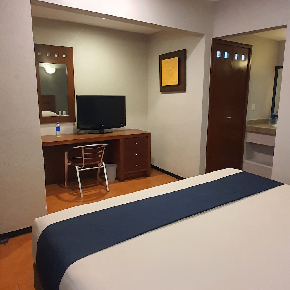 Hotel Panamerican 34/41