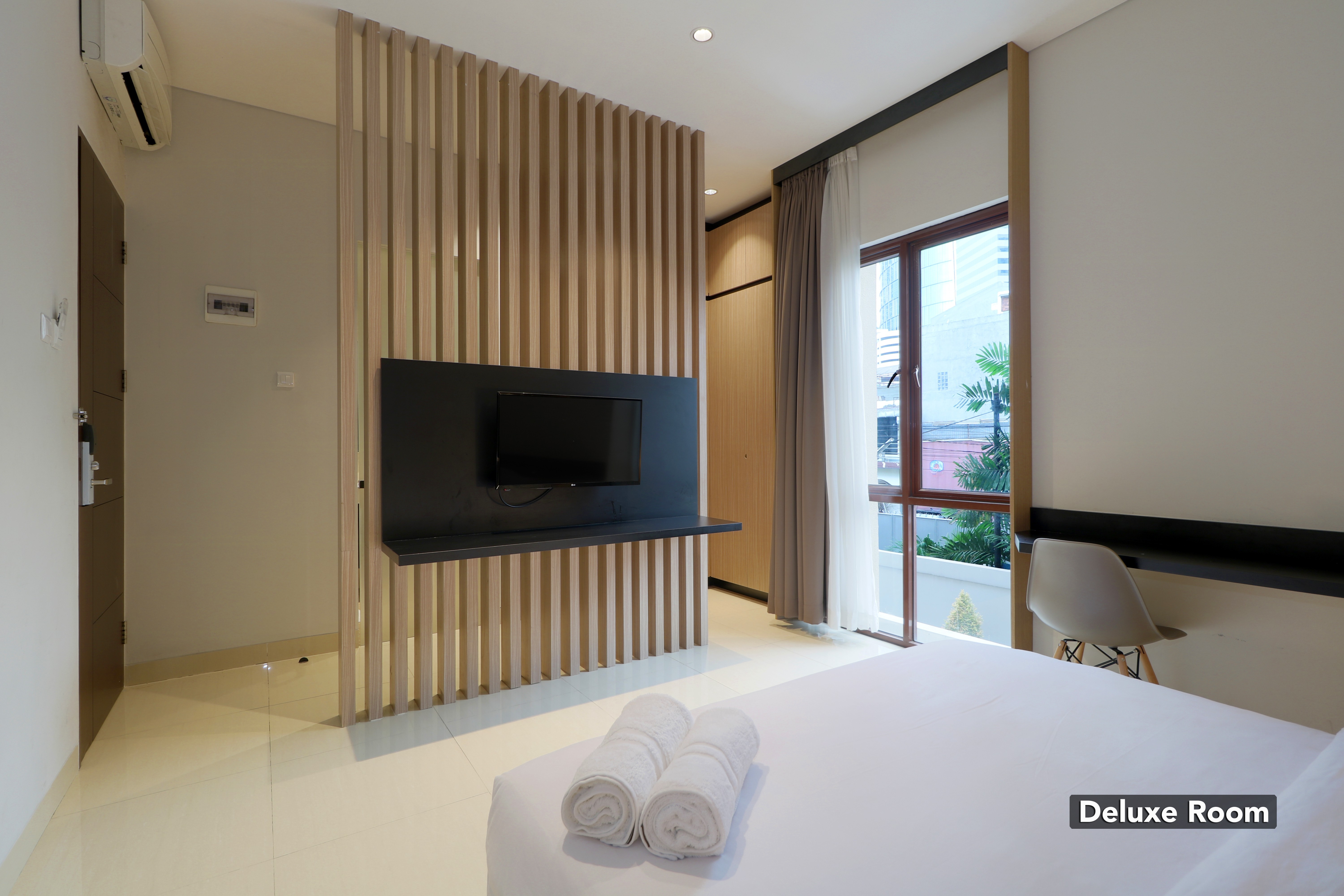 Plaza 54 Residence 21/54