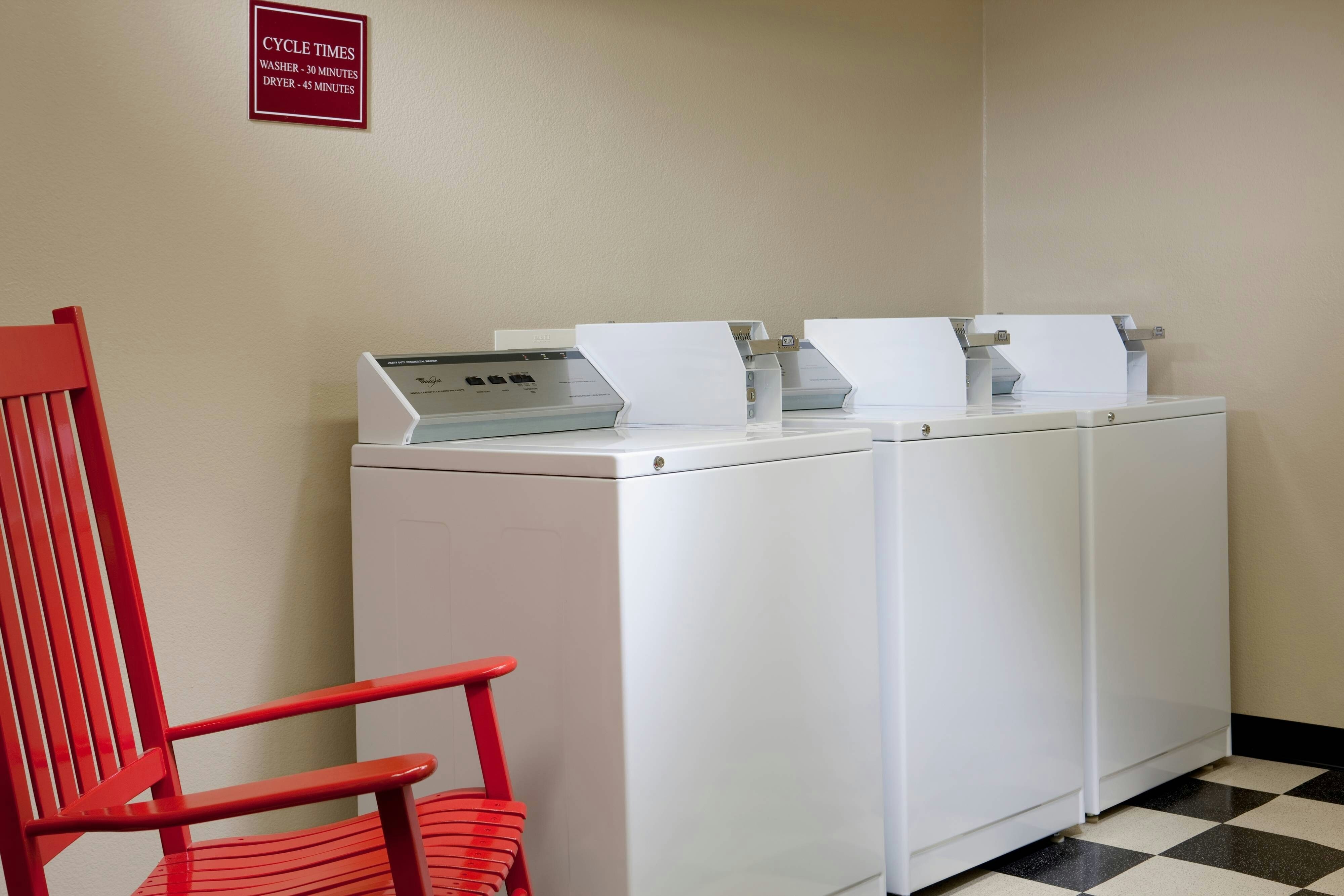 TownePlace Suites College Station 2/5