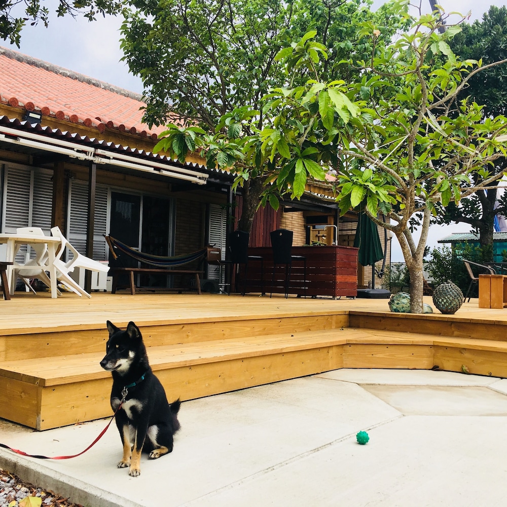 Hali Hali House 37/41