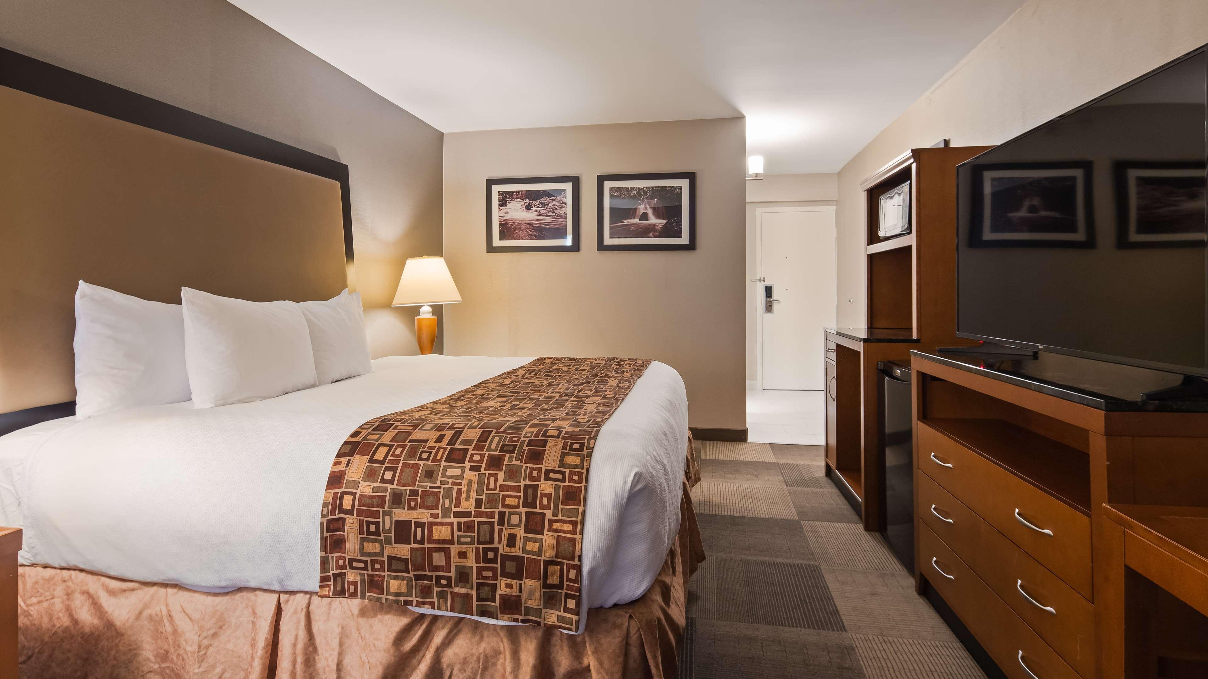 Room, Double Bed
