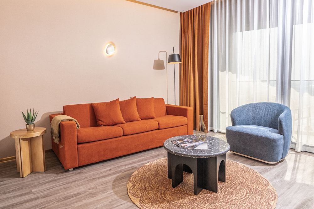 The House Hotel AL Khiran 14/33