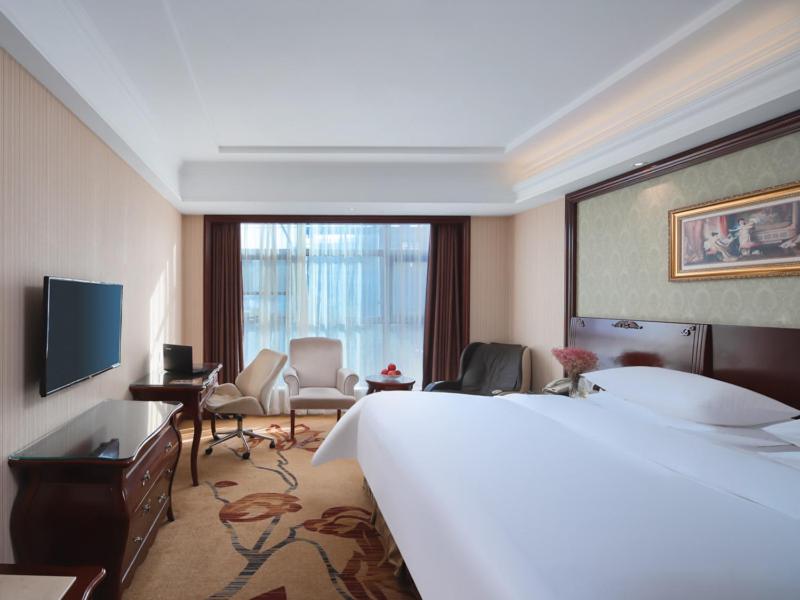 Vienna Hotel Jiangsu Nanjing Baijiahu Jinying 32/48