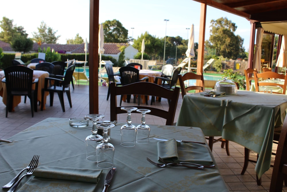 Hotel Cala Mirto 42/66