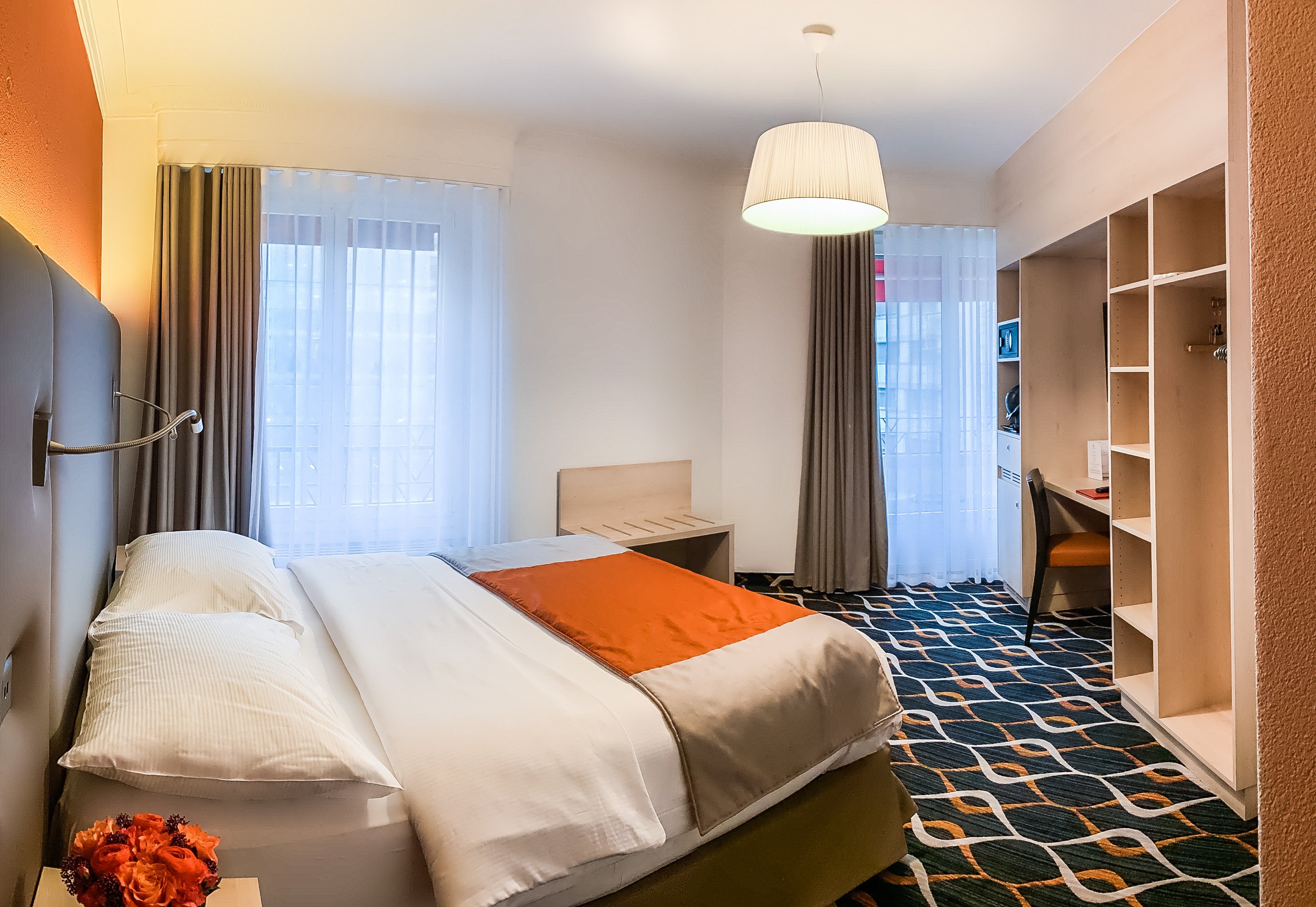 Eden Hotel 10/49