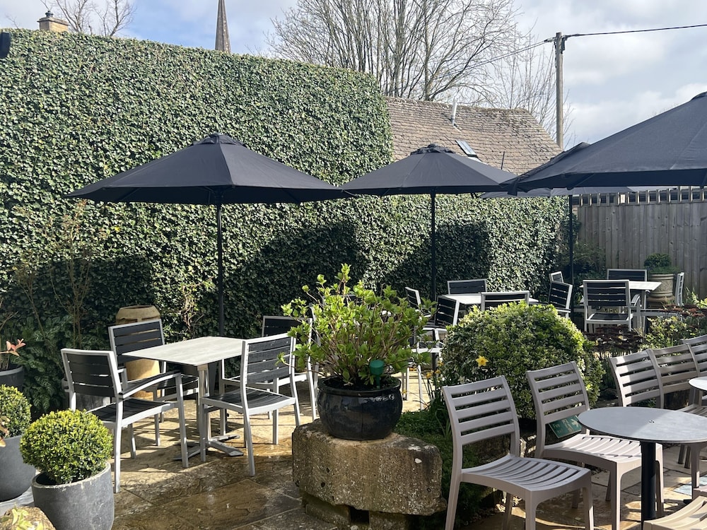 The Priory Burford Bed And Breakfast 46/59