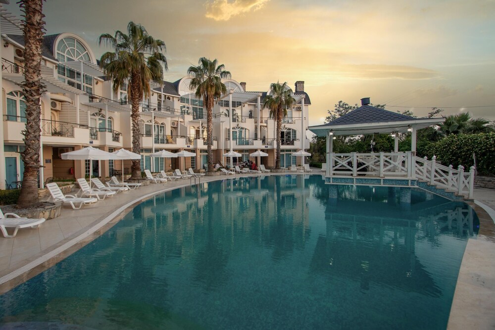 Seahorse Deluxe Hotel 13/66