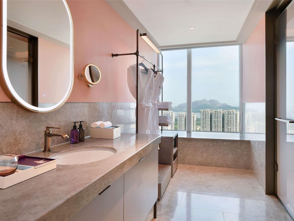 Mercure Guangzhou Nansha 49/50