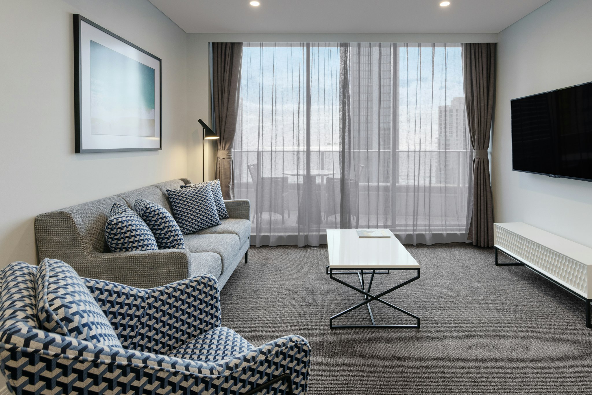 Meriton Suites Broadbeach 19/37