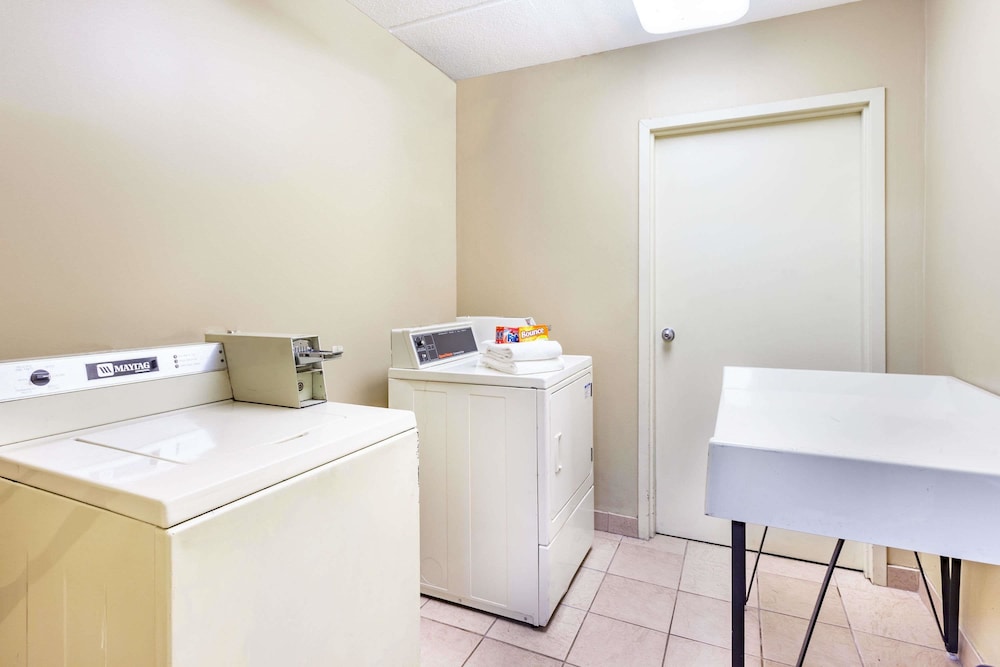 Travelodge By Wyndham Winchester 14/39