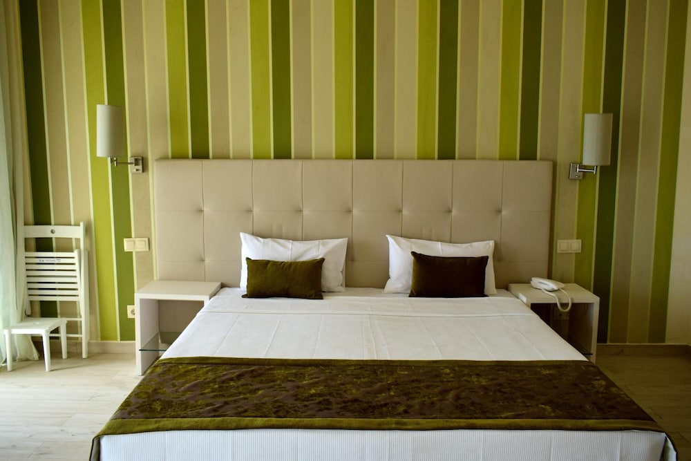 Ouril Hotel Agueda 15/48