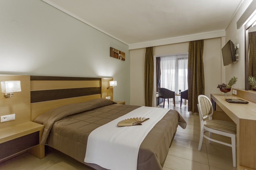 Lagomandra Hotel & Spa 12/35
