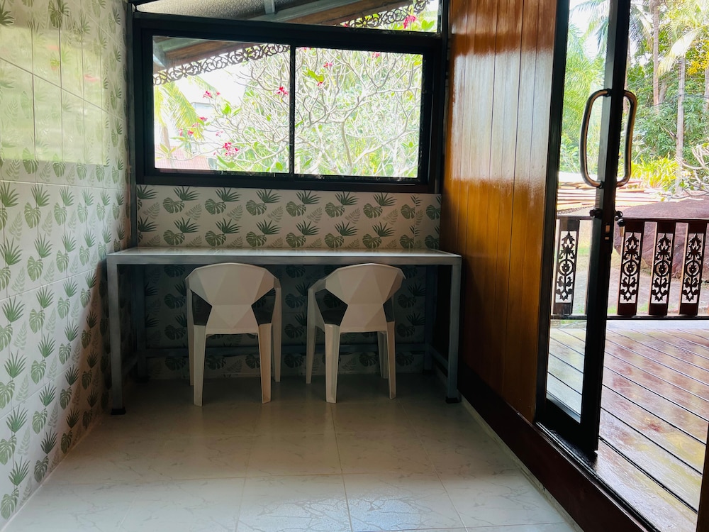 THARATHIP RESORT 15/68