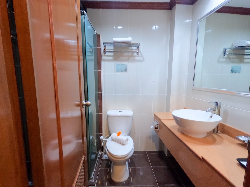 Hotel Sandakan 73/75