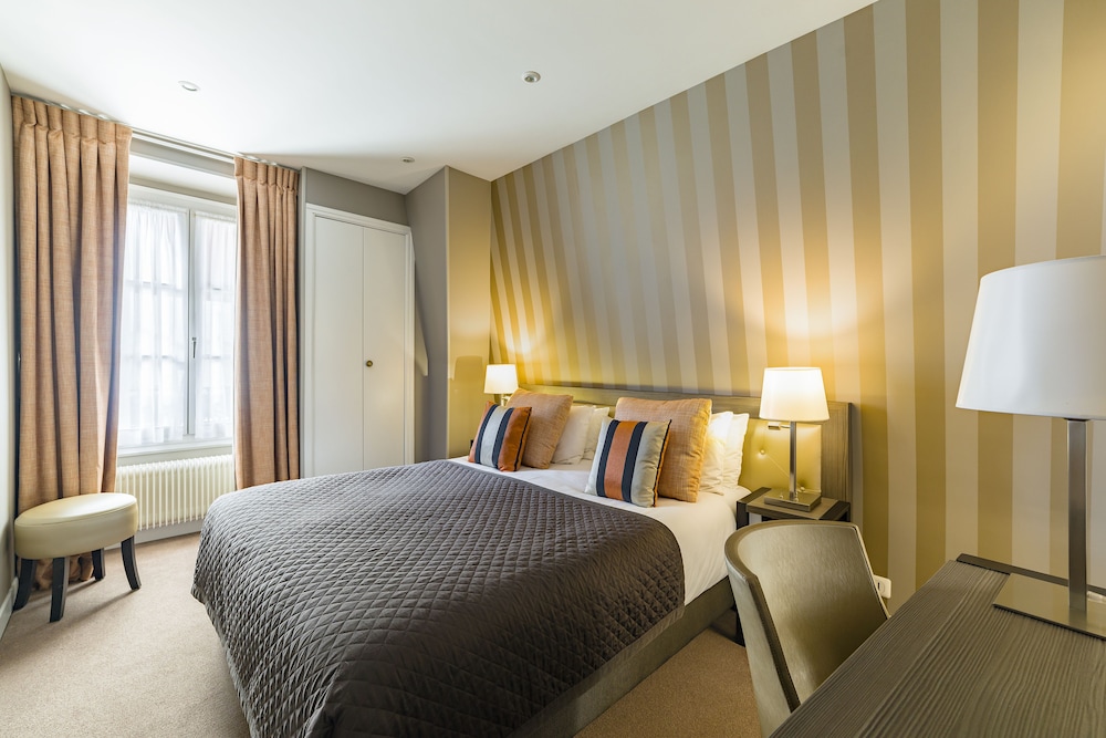 غرفة مفردة بسرير فردي، Hotel Eiffel Kennedy 6/19