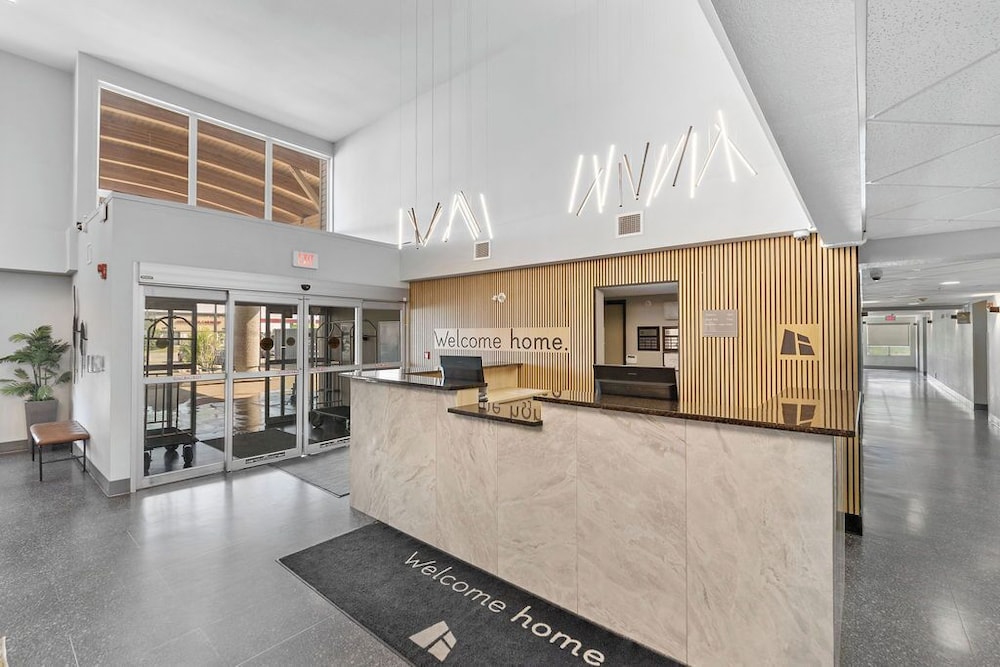 Home Inn and Suites Lloydminster 6/50