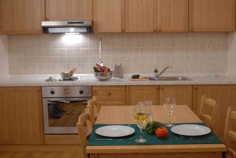 1 BEDROOM, APARTMENT, TWIN BEDS, SOFA, BALCONY