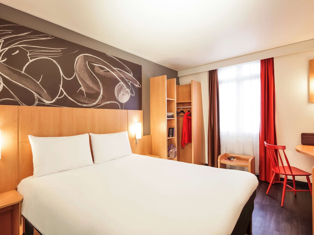 ibis Paris Gare de Lyon Ledru Rollin 12eme 11/74