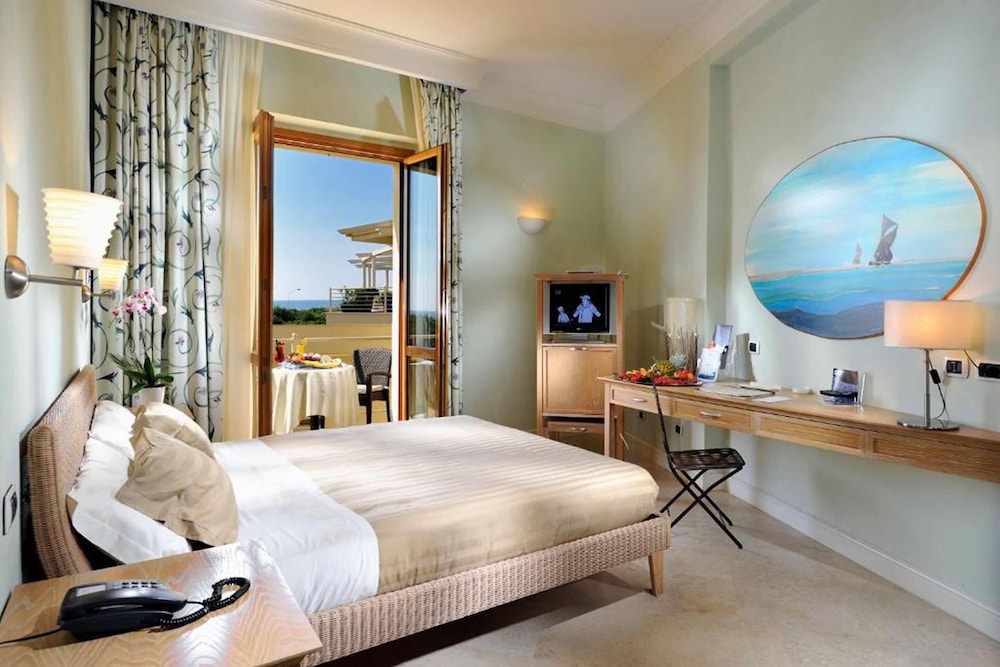 Tombolo Talasso Resort 32/72