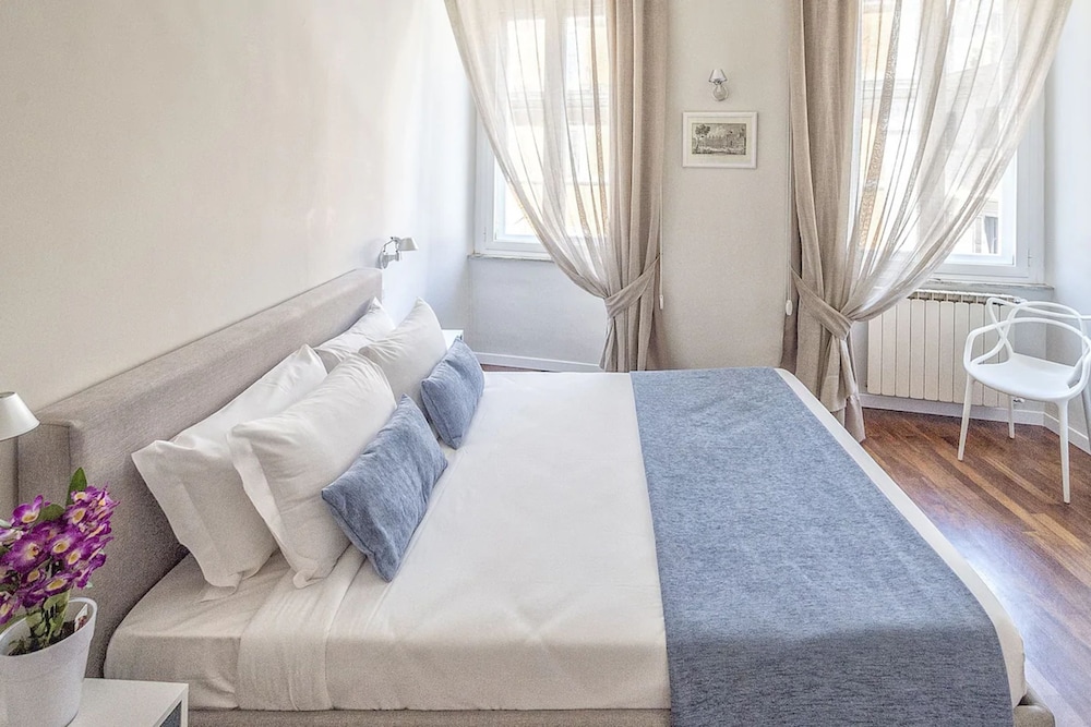 Little Queen Relais 27/48
