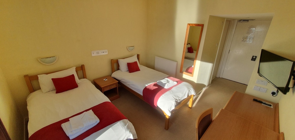 غرفة بسريرين منفصلين، Brae Hotel 2/10