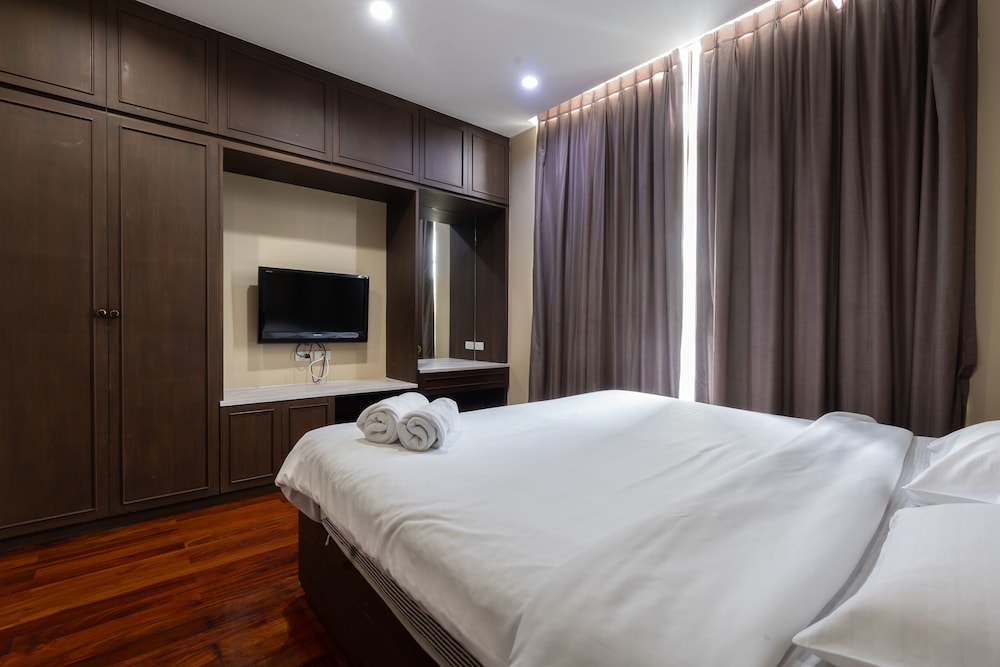 Greenview Ekkamai 10 20/48