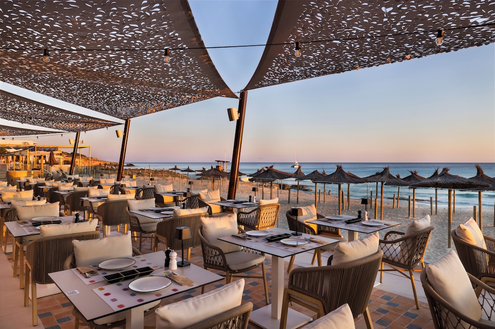 Hotel Riu Palace La Mola 63/78