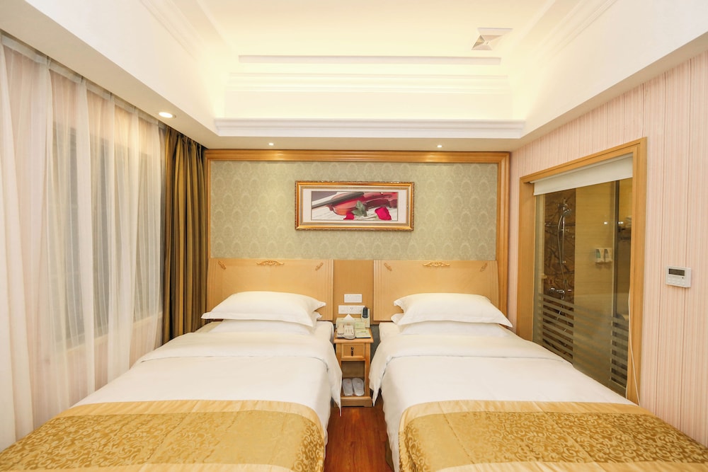 Vienna 3 Best Hotel (Guangzhou Convention & Exhibition Center Chigang Road) 34/55