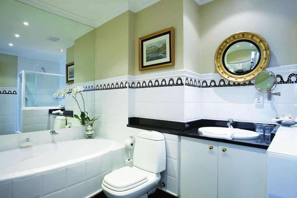 Romney Park All Suite Hotel And Spa 73/74