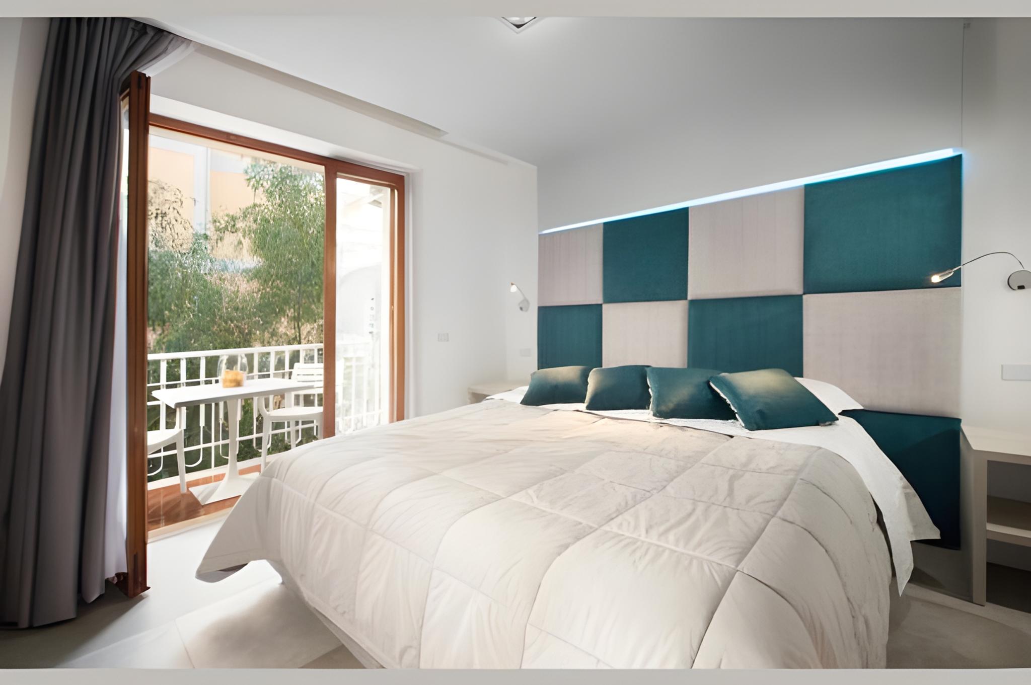 Room, Double or Twin Bed, Balcony