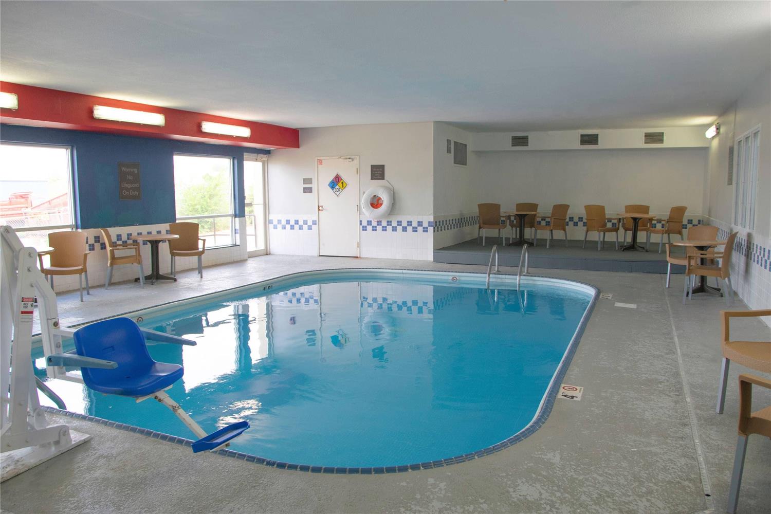 Comfort Inn and Suites Coralville 24/49