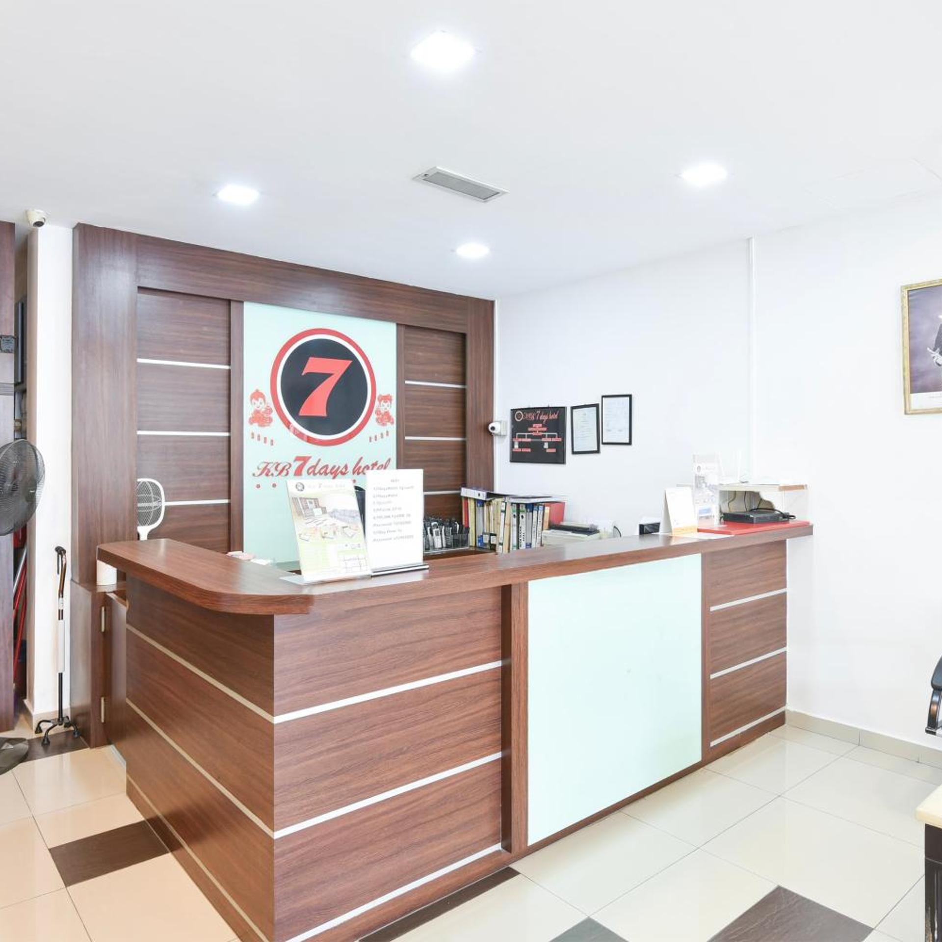 Hotel O KB Near Siti Khadijah Market Formerly KB 7 Days 15/58