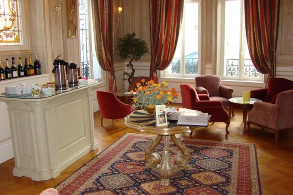 Hotel Castel Jeanson 15/23