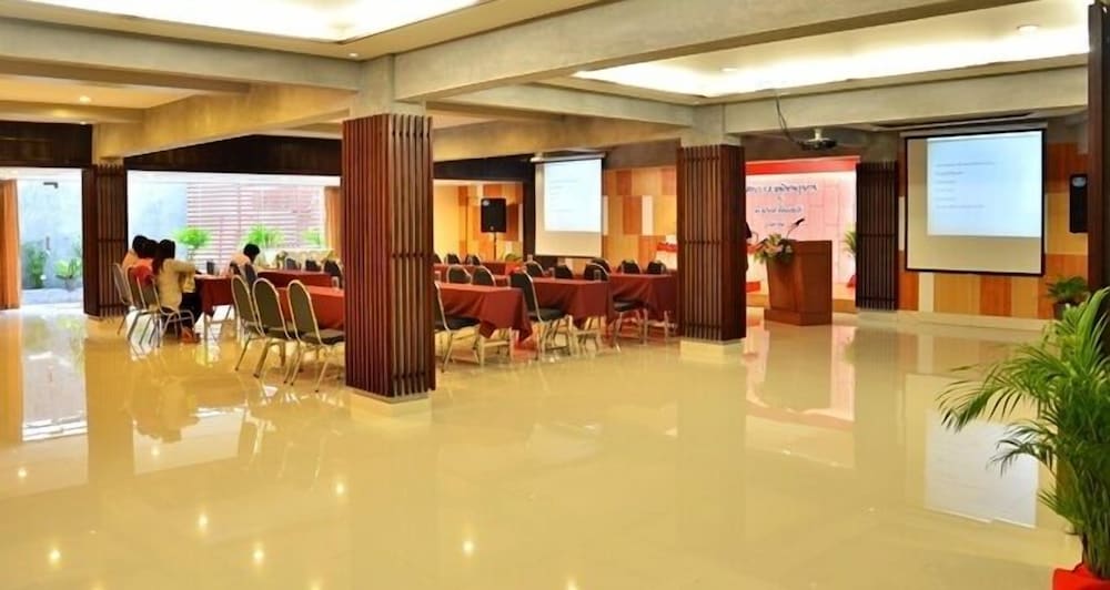 Friendlytel Hotel 33/48