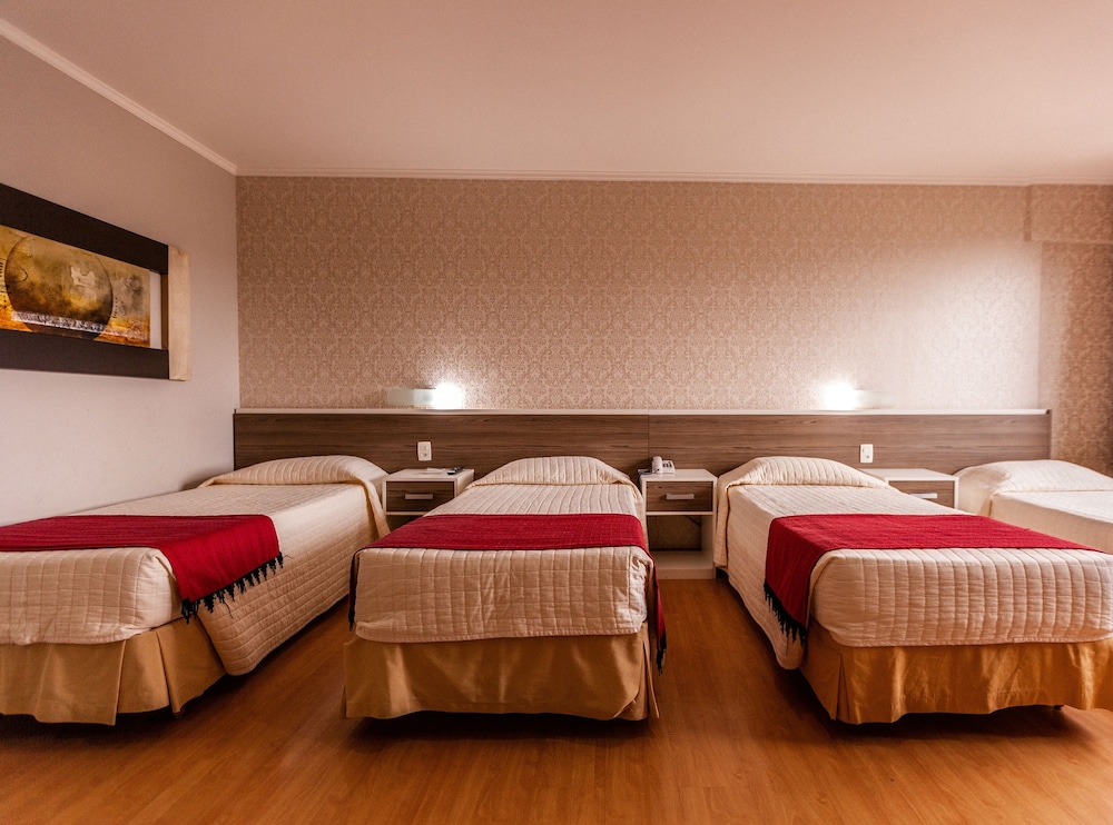 Foz Plaza Hotel 42/76