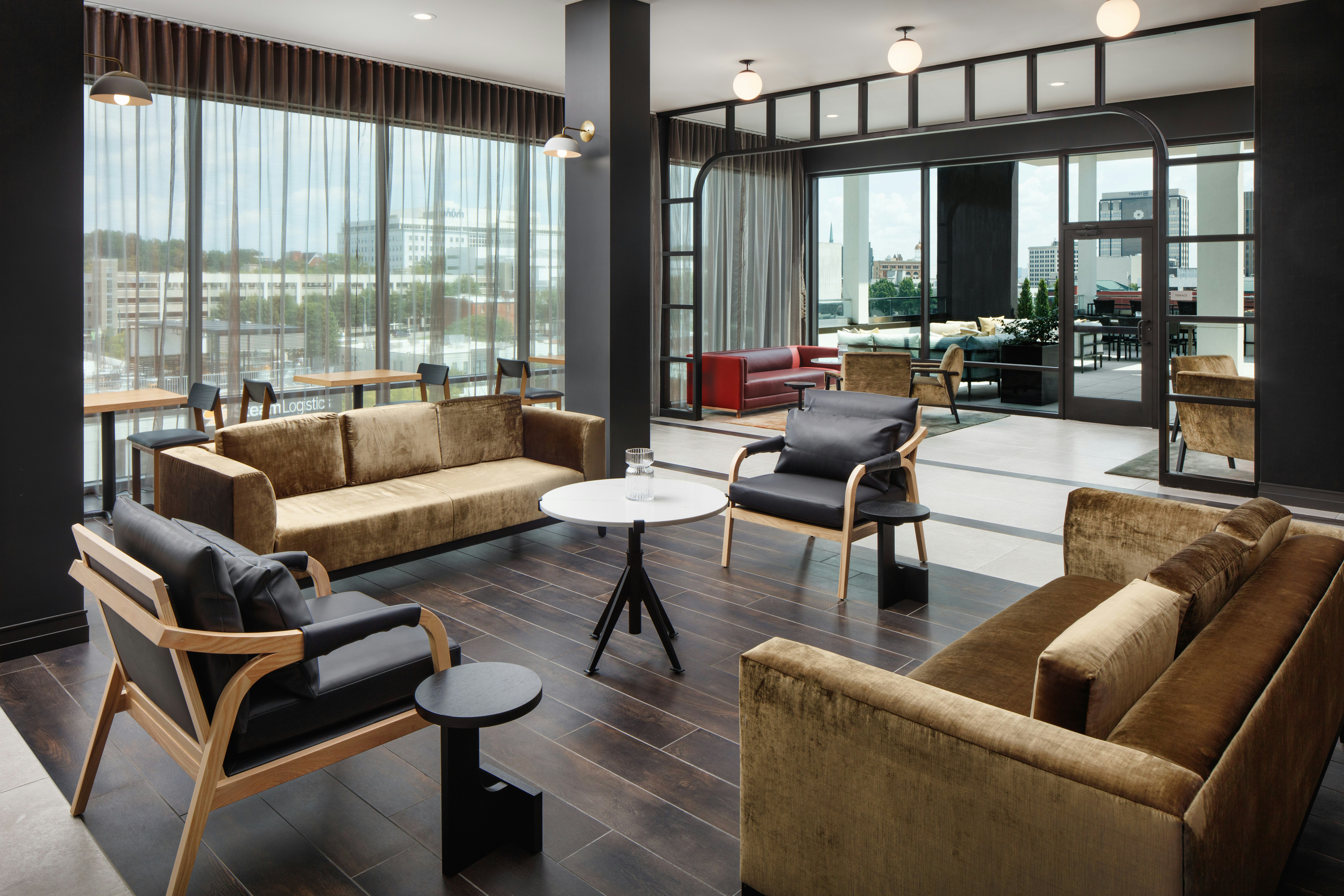Embassy Suites by Hilton Chattanooga Downtown 20/51