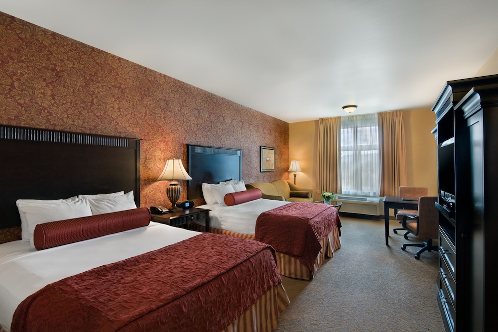SUITE, 2 QUEEN BEDS