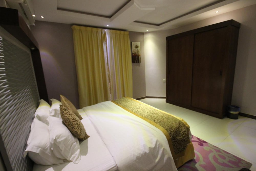 أجنحة طوق(Tooq Suites) 18/50