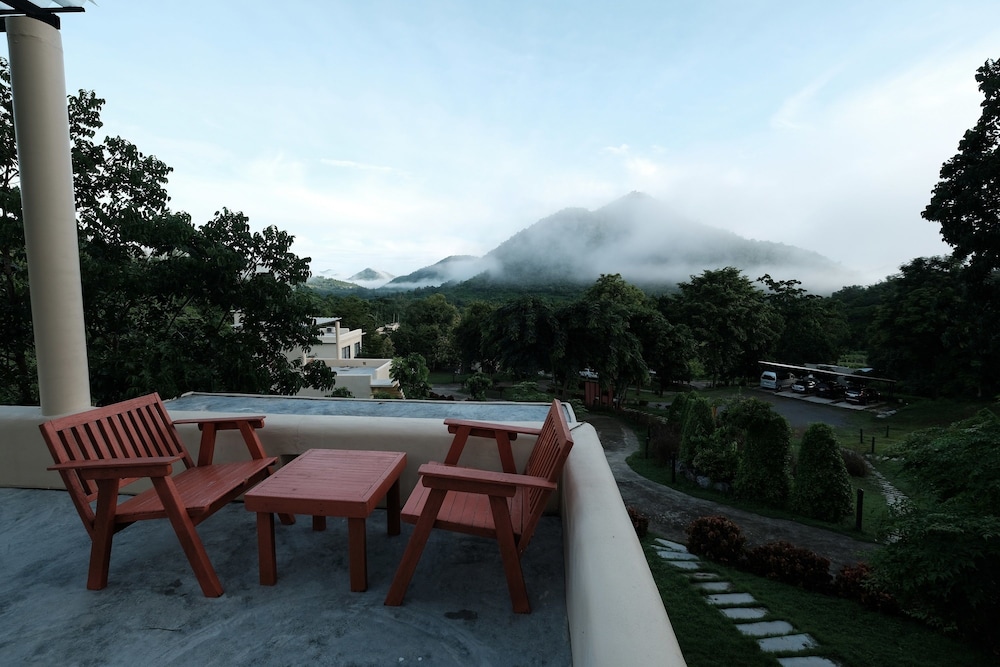 Hi - Scene Resort 47/69