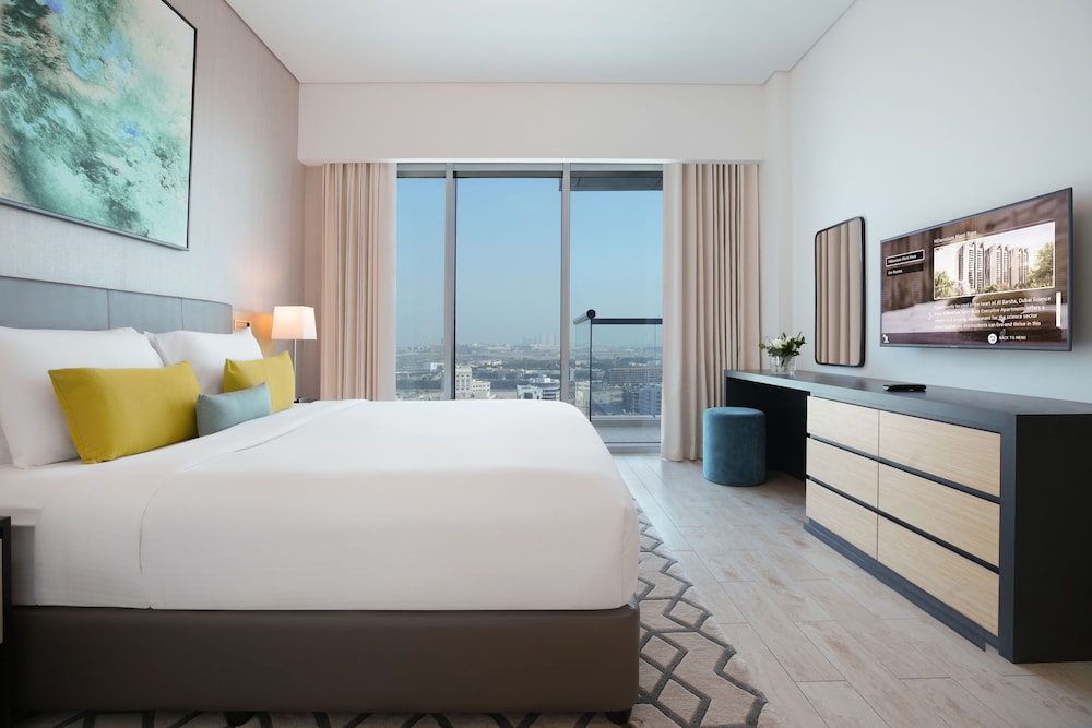 Millennium Executive Apartments Mont Rose 21/66