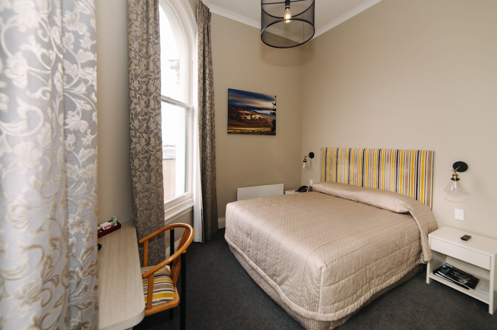 Brydone Hotel Oamaru 7/22