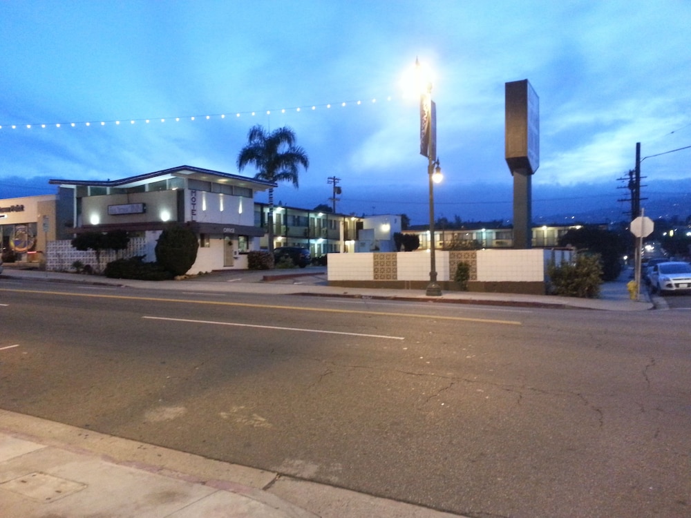 The Guest Harbor Inn - Port of Los Angeles San Pedro 27/31