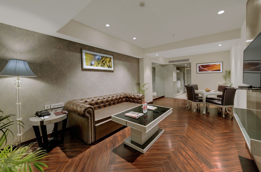 Hotel Marina 28/50