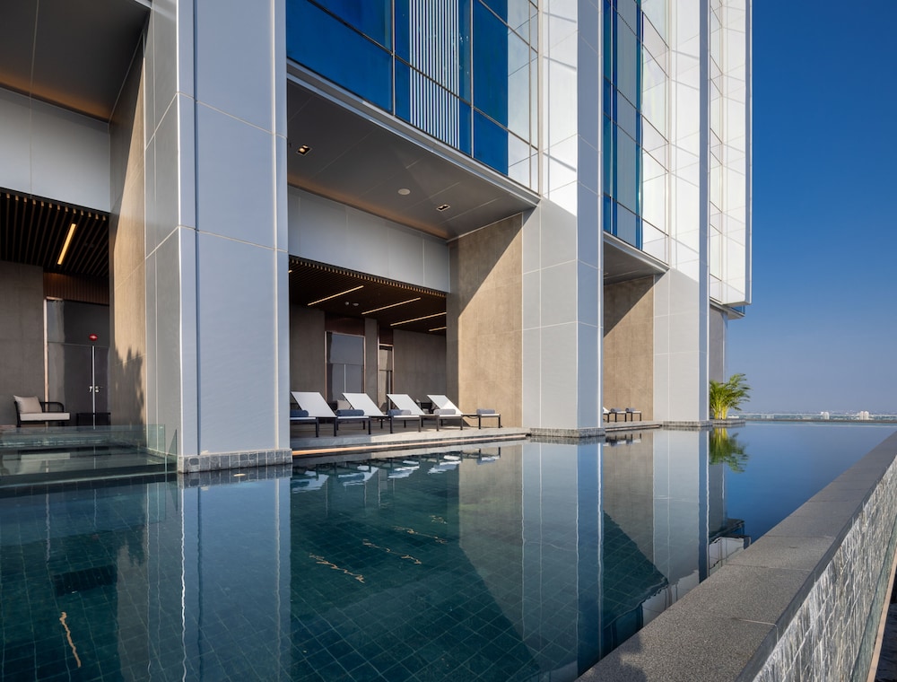 Eastin Grand Hotel Phayathai 18/50