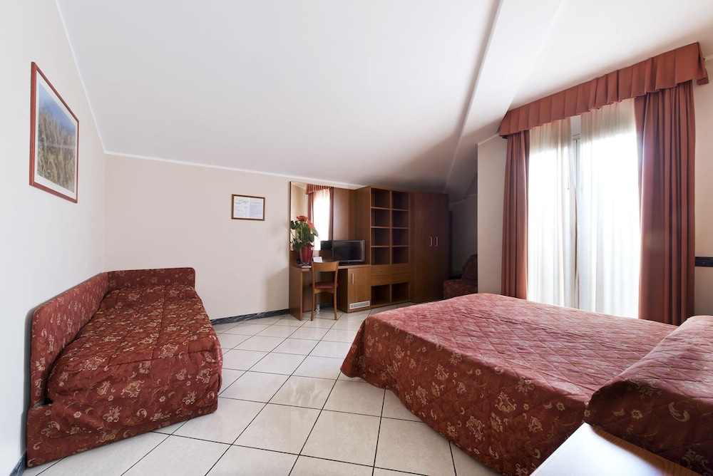 Hotel Stazione 19/38