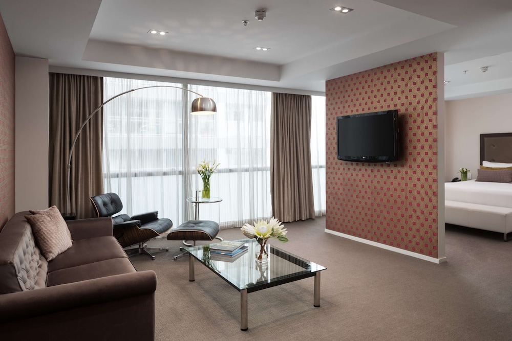 Rydges Auckland 58/82