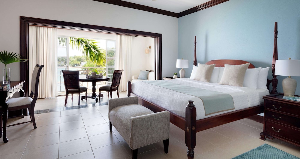 1 Bedroom, Duke, Grand, Suite, King Bed, Ocean Front, Butler