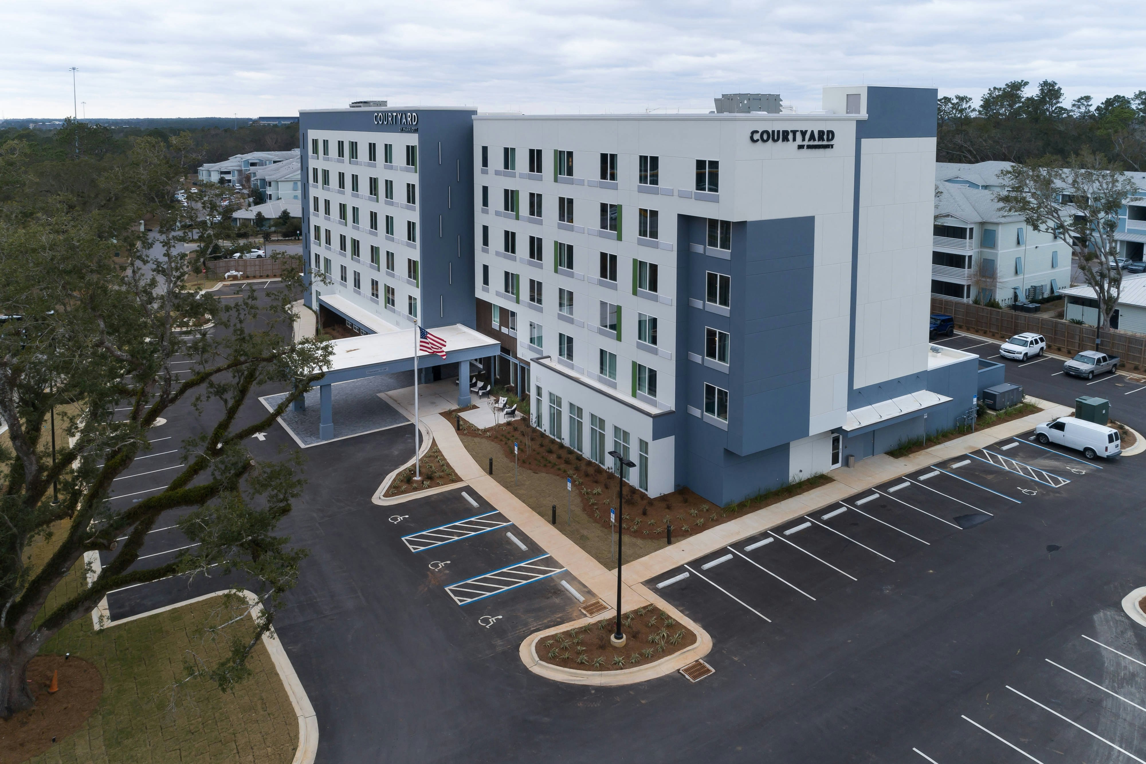 Courtyard by Marriott Pensacola West 1/44