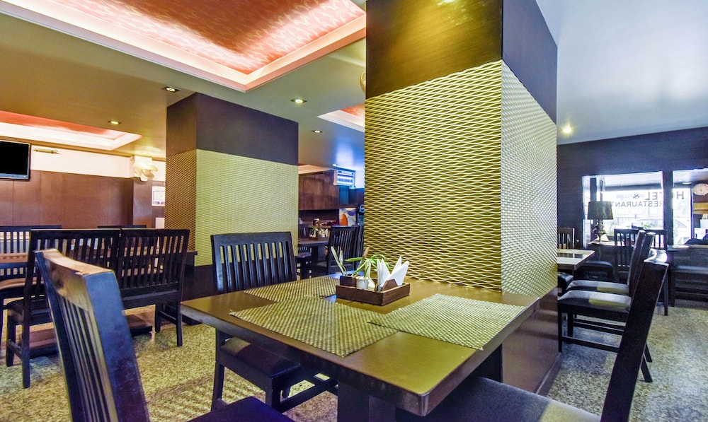Treebo Raya Inn 28/37