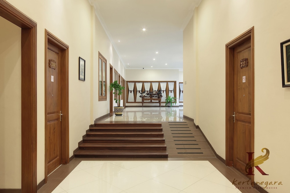Kertanegara Premium Guest House photo5